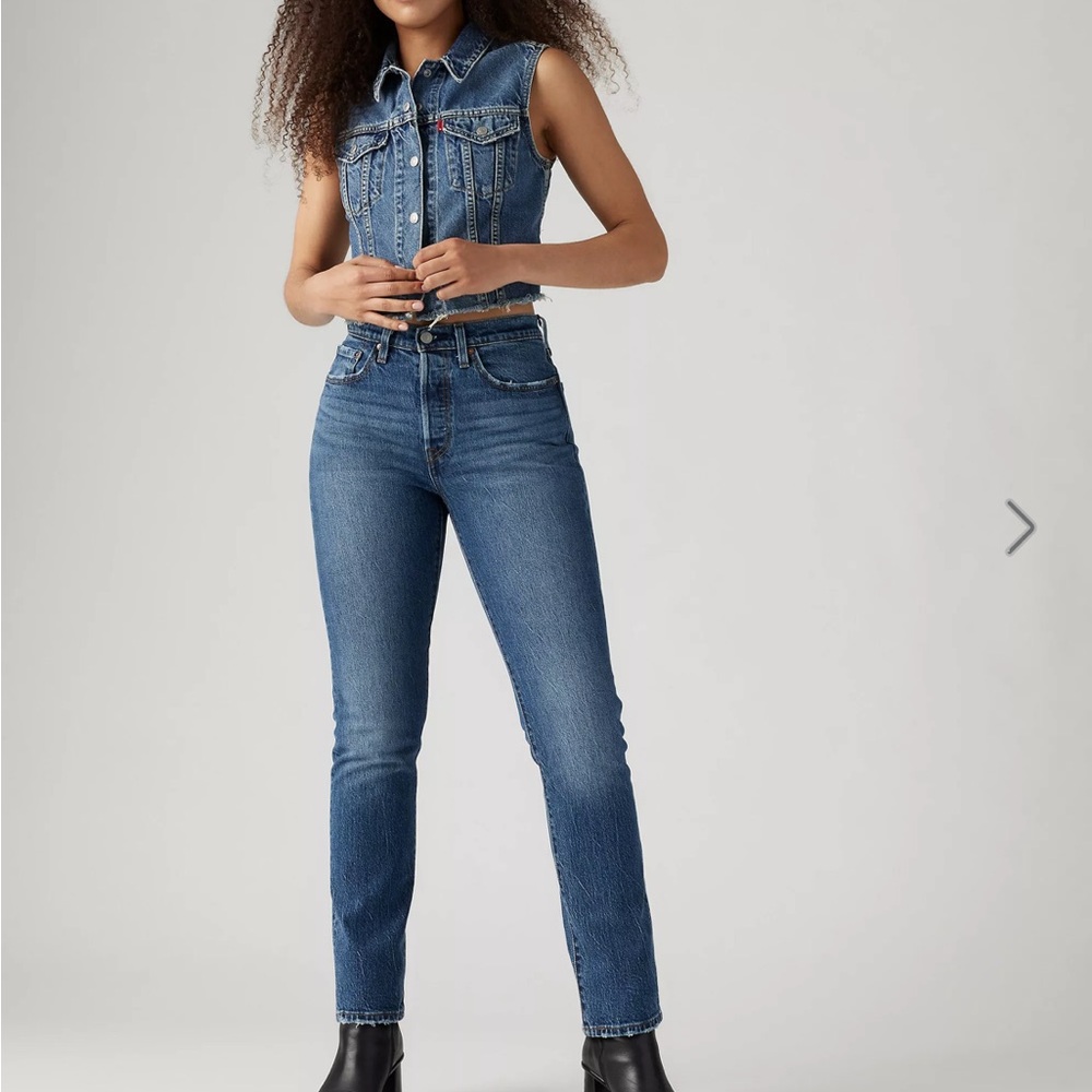 Levi's Women's Classic 501 Blue Straight Leg Jeans